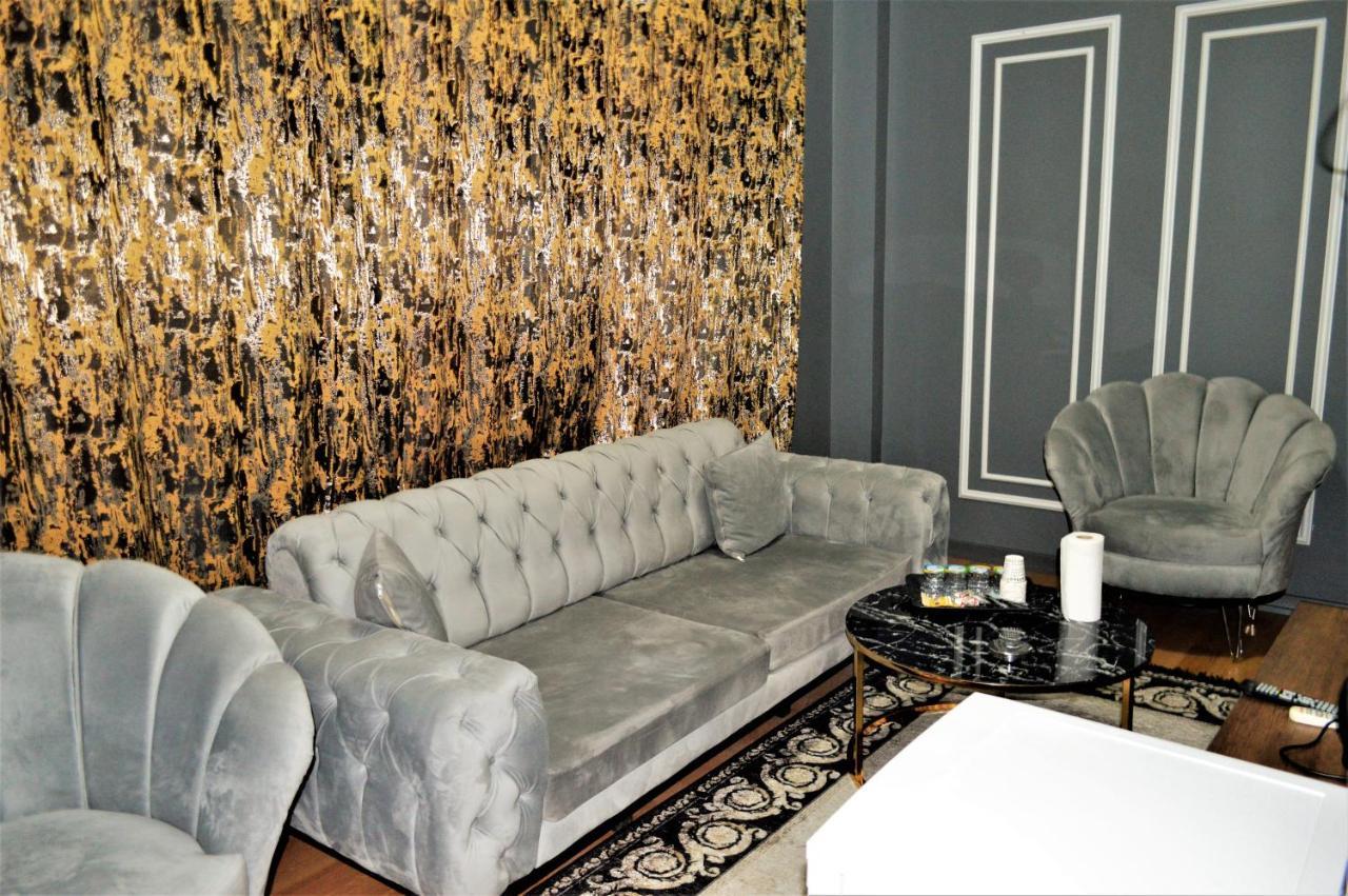 Vip Suit Otel Provincia di Provincia di Istanbul Esterno foto
